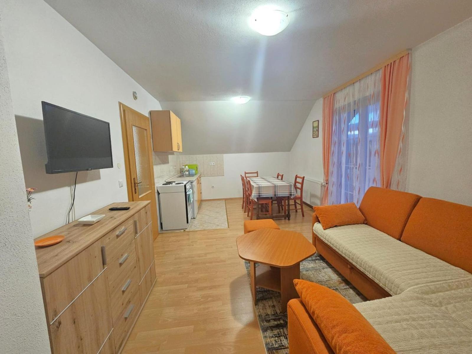 Apartman M. Rados Kupres  Eksteriør billede