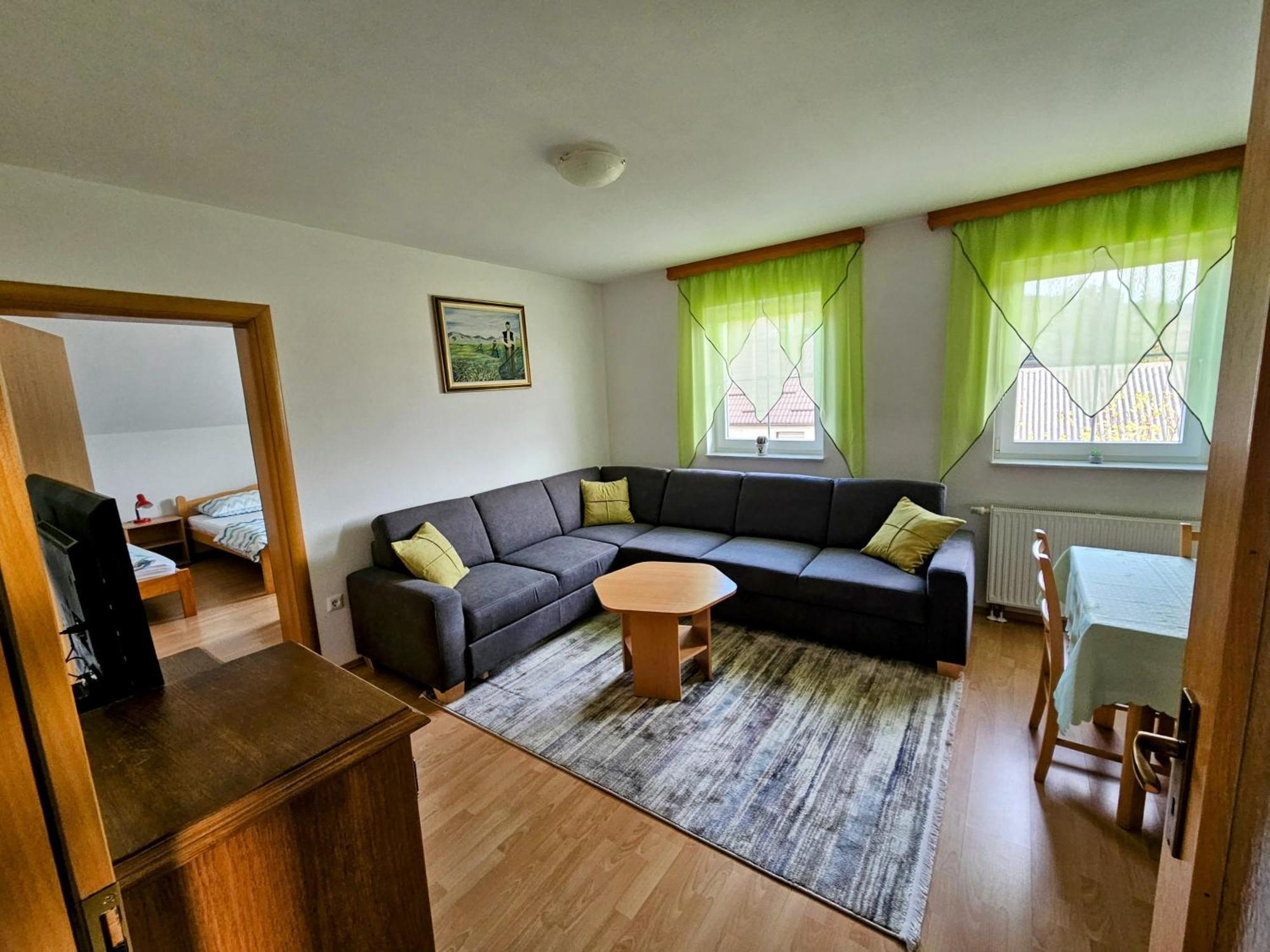 Apartman M. Rados Kupres  Eksteriør billede