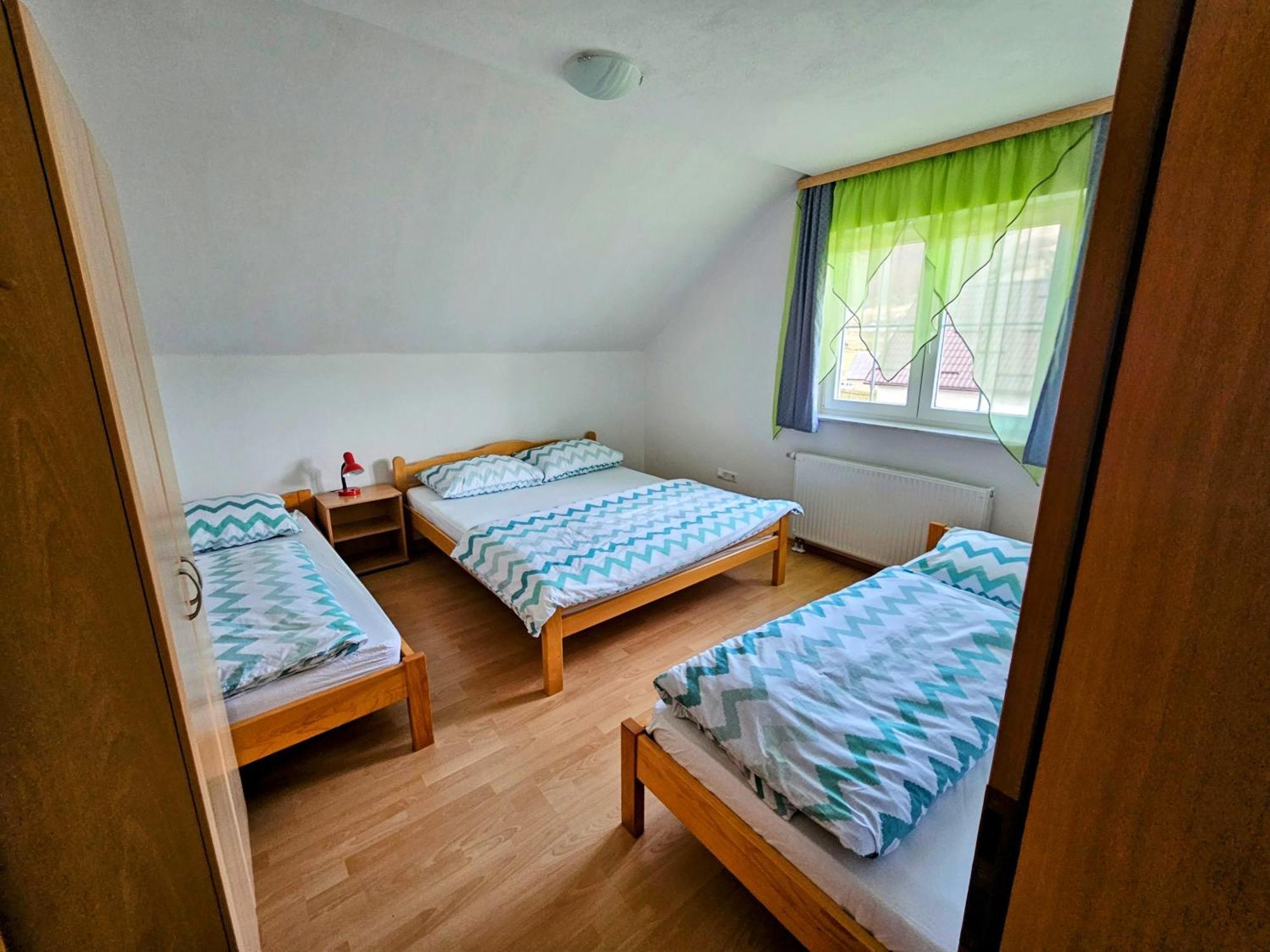 Apartman M. Rados Kupres  Eksteriør billede