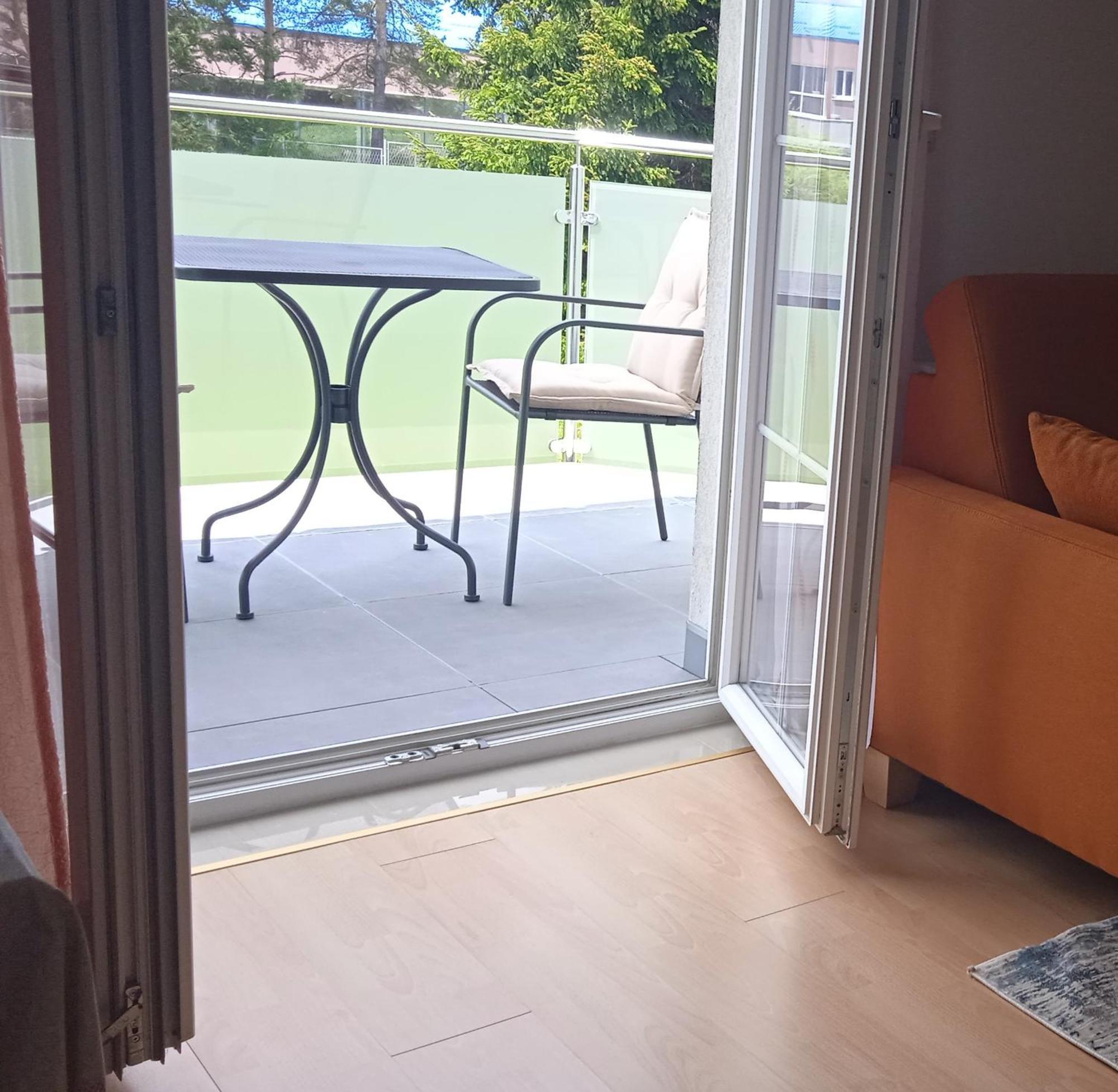 Apartman M. Rados Kupres  Eksteriør billede